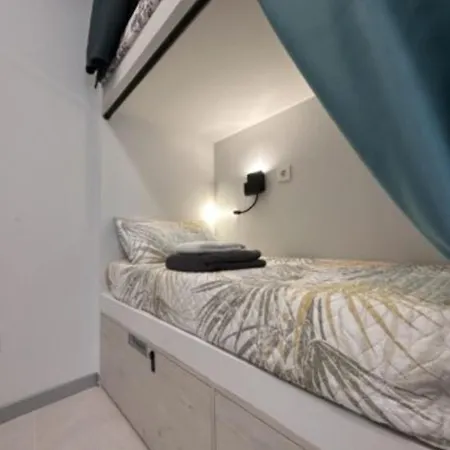 Baruhaus Grupos Alea Alojamiento Completo Appartement León