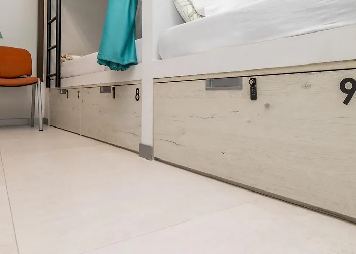 Baruhaus Grupos Alea Apartamento